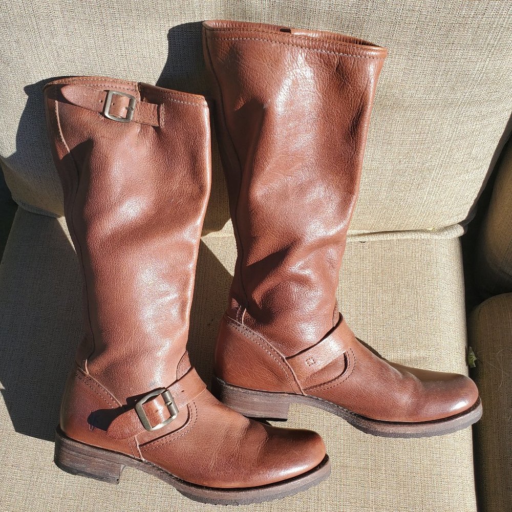 FRYE Boots Size 9.5